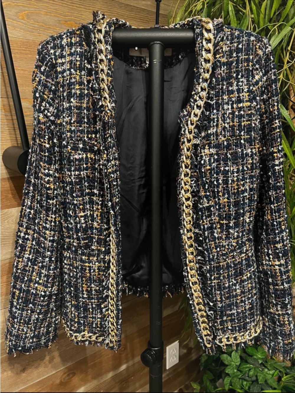 Boston Proper navy tweed blazer. 12